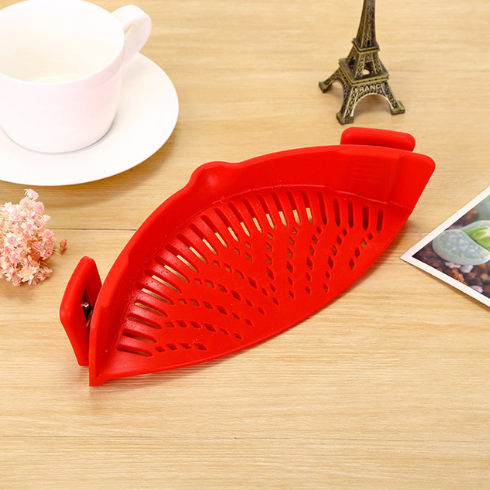 Silicone Clip on Strainer