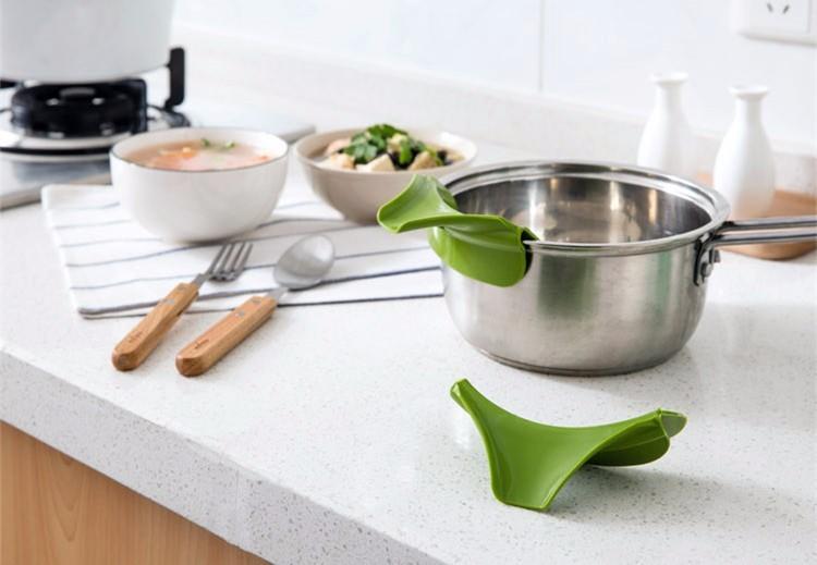 Anti-Spill Kitchenware Deflector