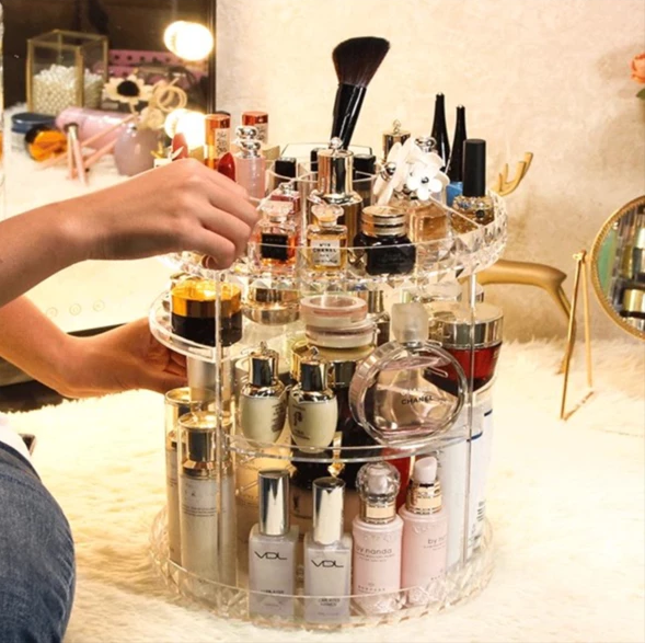 360° Rotating Crystal Cosmetic Storage Box